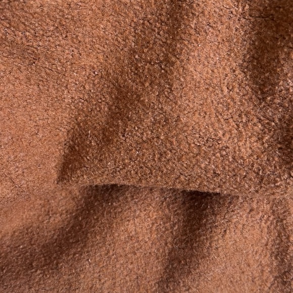 Las Vegas Pullover - Picture 4 of 4